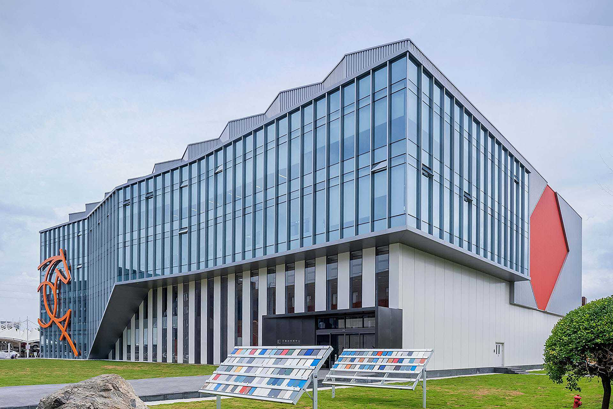 万事达智能工厂建筑设计.png